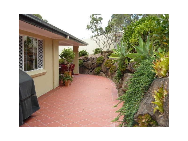 10 Batchworth Road, Molendinar QLD 4214