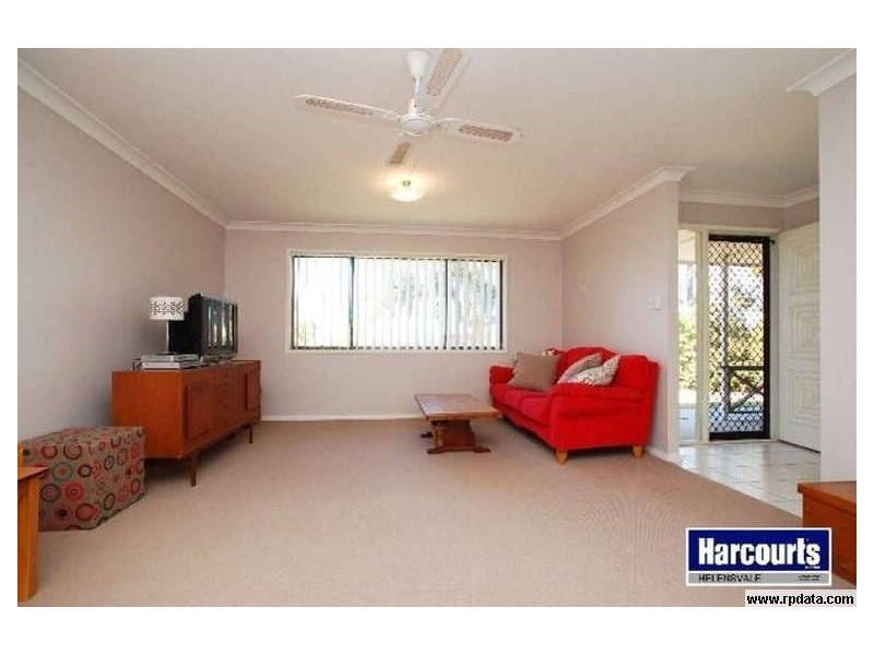 140 Discovery Drive, Helensvale QLD 4212