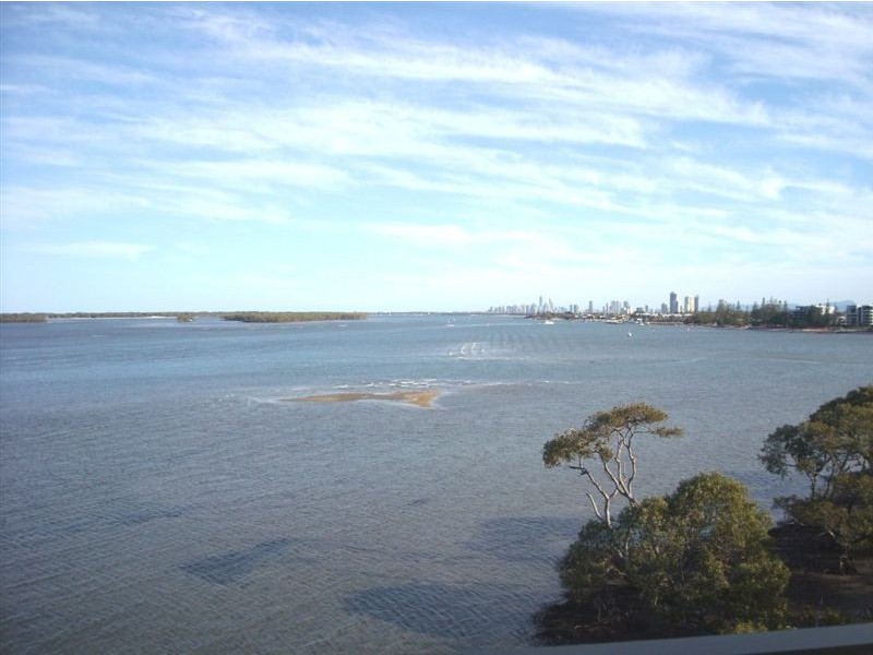 28406 Broadwater Precinct, Paradise Point QLD 4216