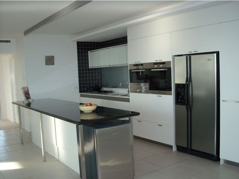 28406 Broadwater Precinct, Paradise Point QLD 4216