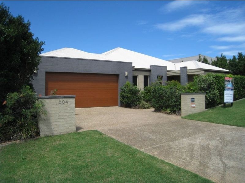 4 Zeus Circuit, Coomera Waters QLD 4209