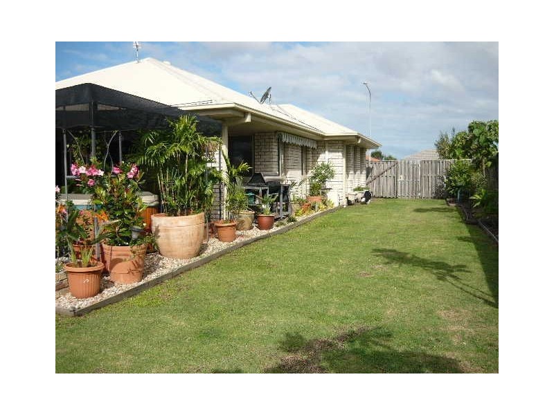 93 Santa Isobel Bvd, Pacific Pines QLD 4211