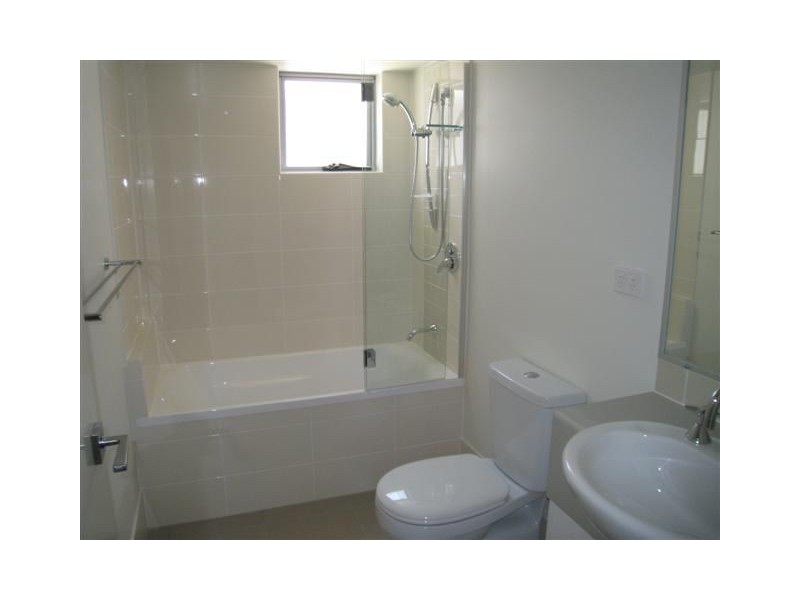 3207/111 Lindfield Road, Helensvale QLD 4212