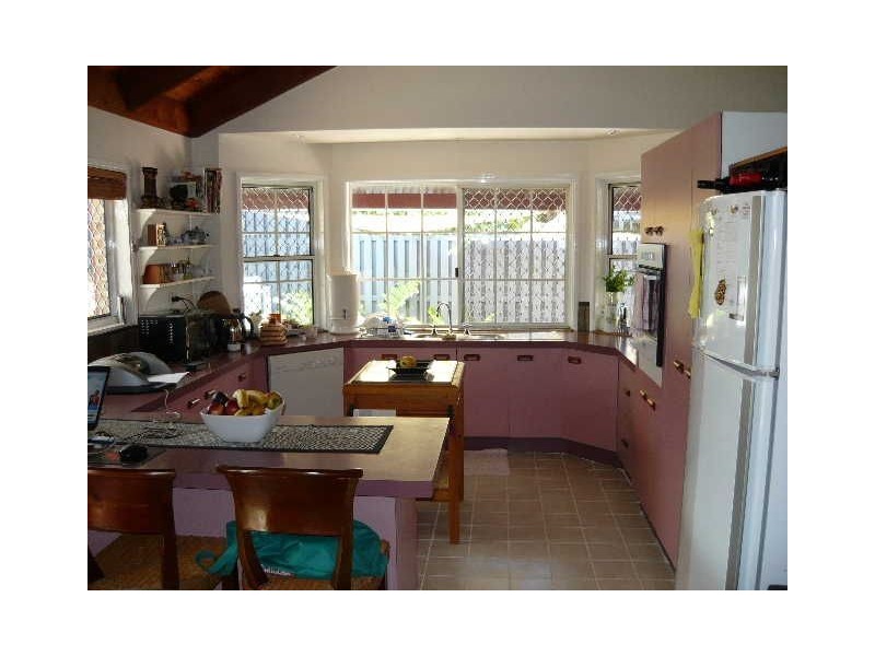 6 Cobram Place, Helensvale QLD 4212
