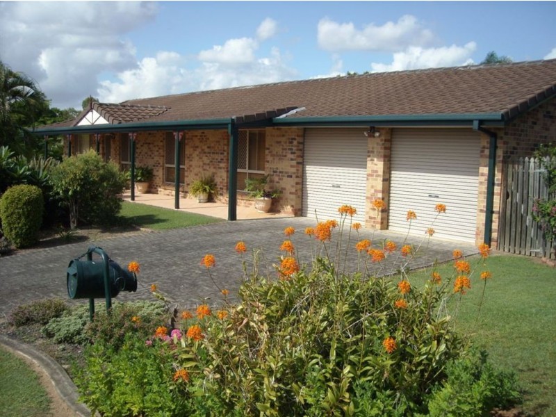 2 Pambula Court, Helensvale QLD 4212