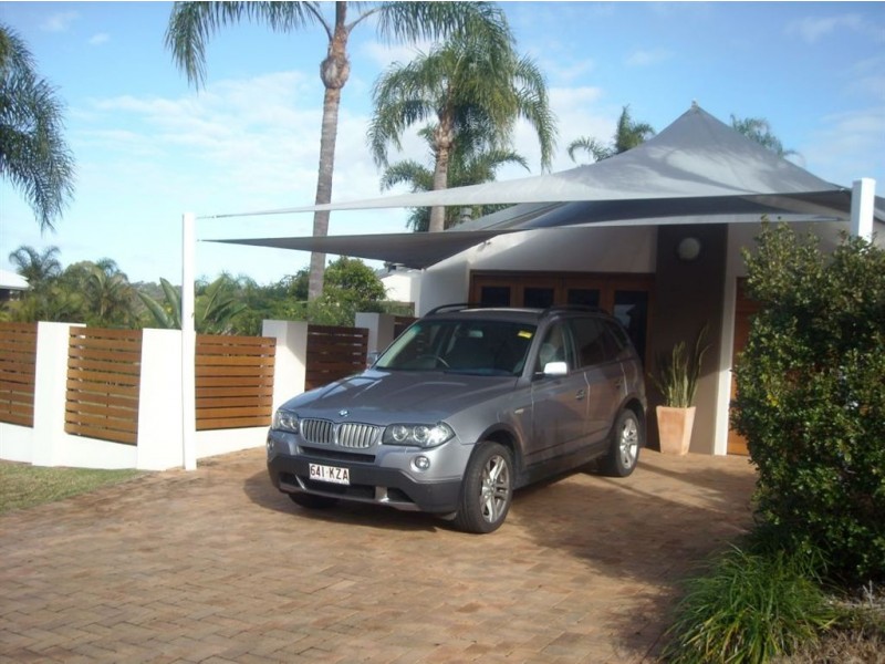 4 Katoomba Court, Helensvale QLD 4212