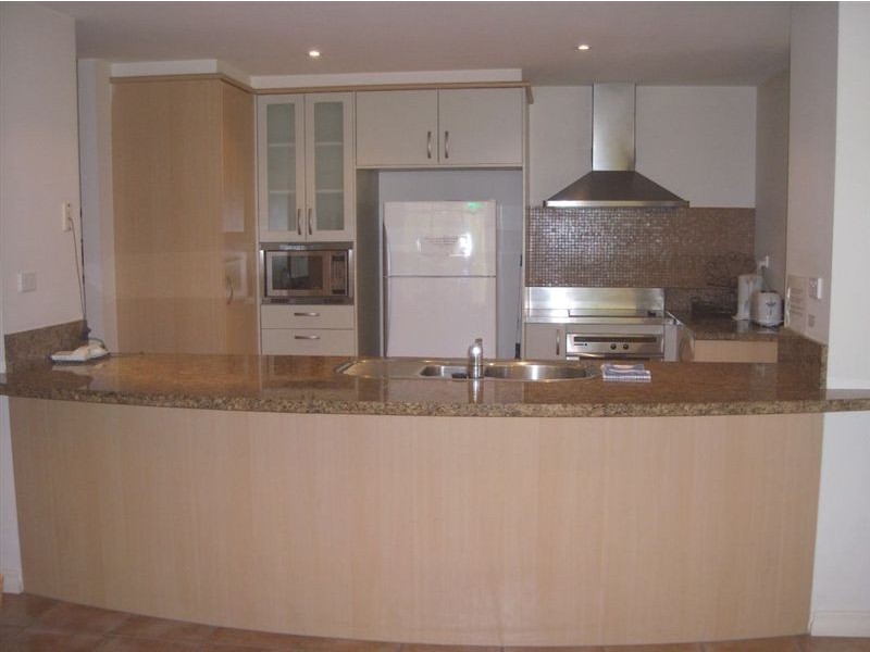 3217 Palladian Drive, Hope Island QLD 4212