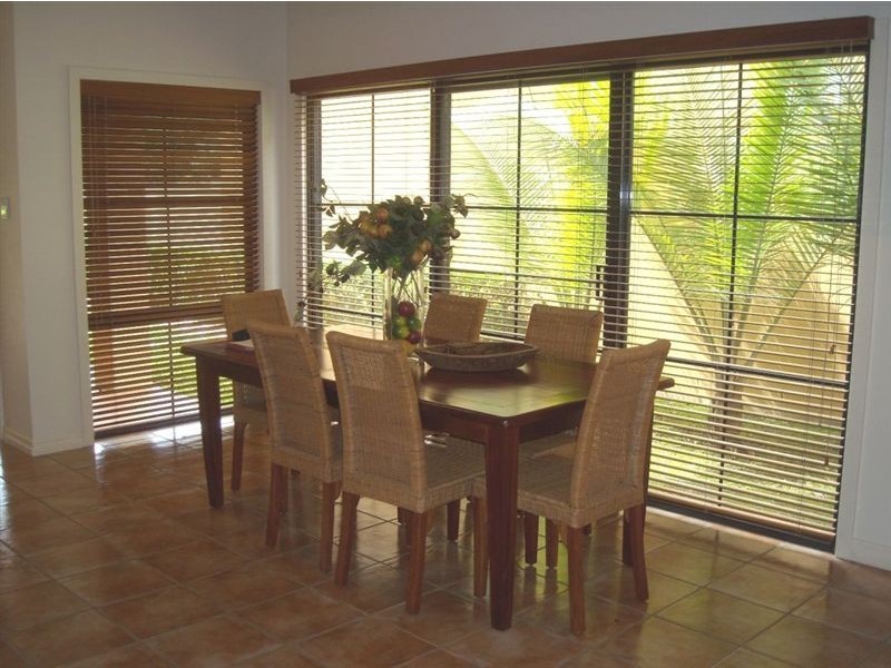 3217 Palladian Drive, Hope Island QLD 4212