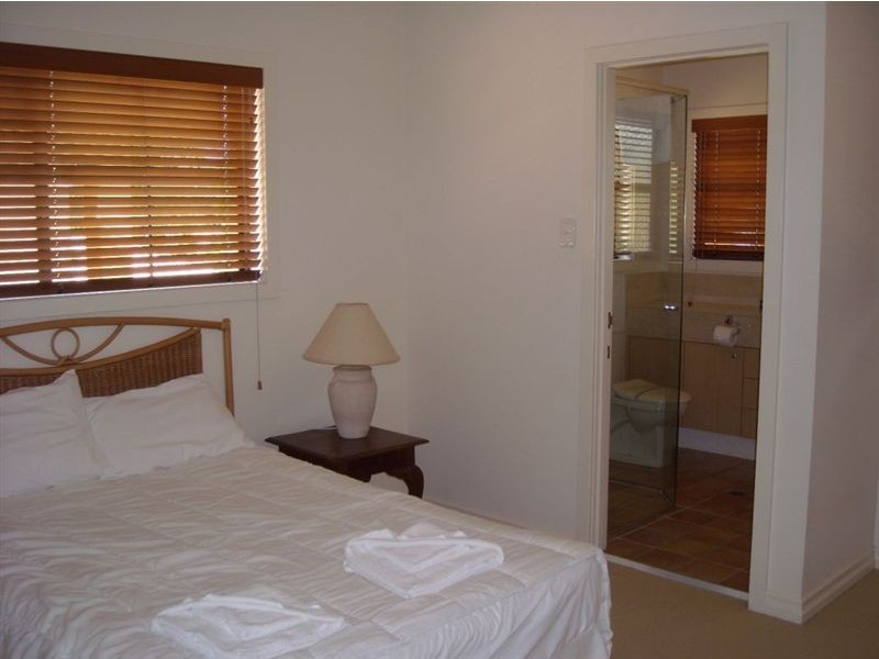 3217 Palladian Drive, Hope Island QLD 4212