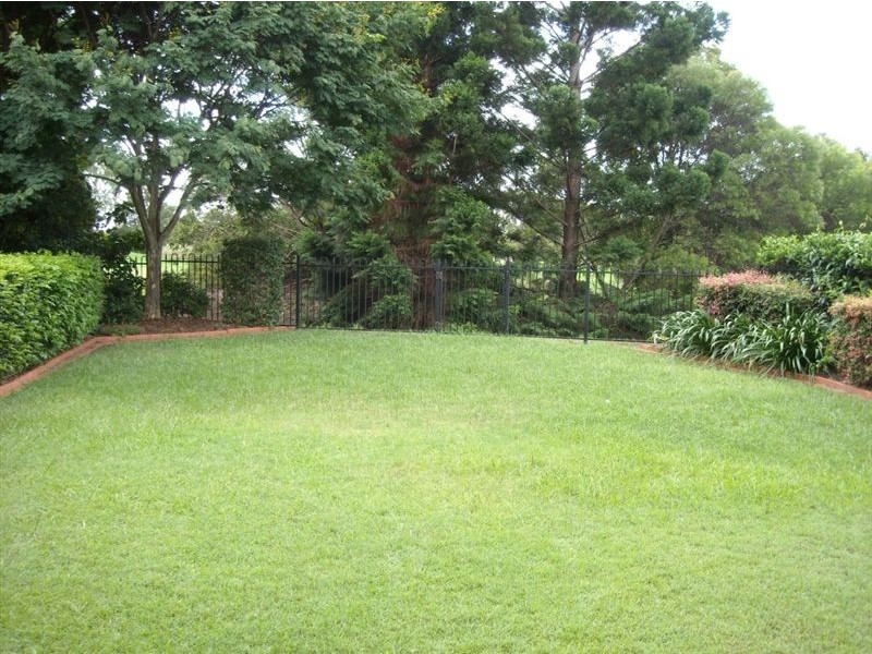 3217 Palladian Drive, Hope Island QLD 4212