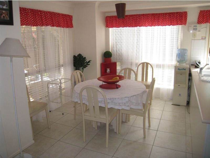 24 Corai Close, Pacific Pines QLD 4211