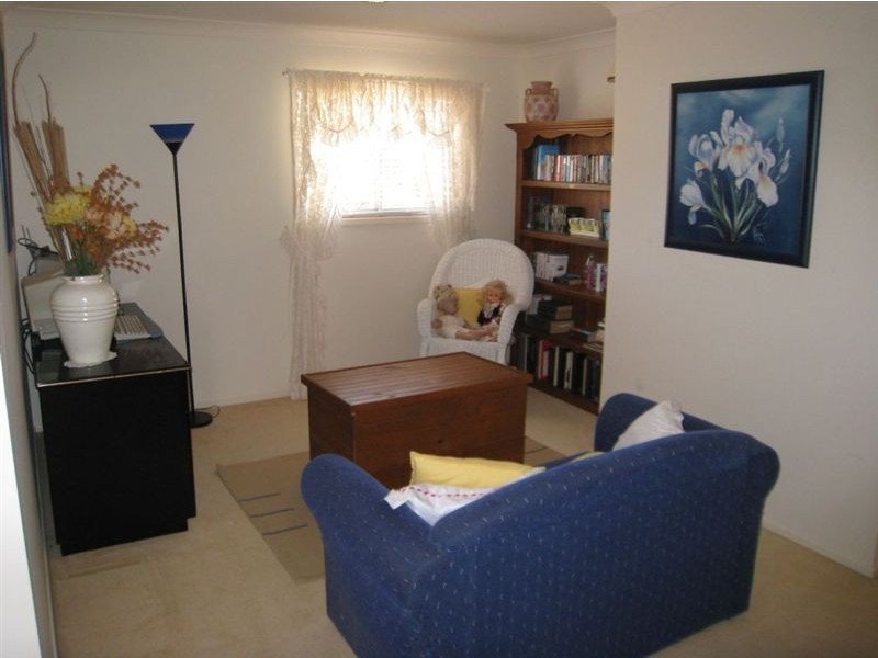 24 Corai Close, Pacific Pines QLD 4211