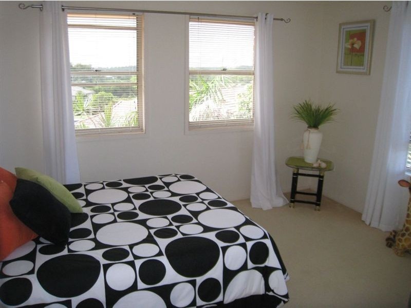 24 Corai Close, Pacific Pines QLD 4211