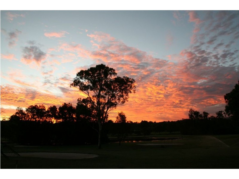 21 Edgeworth Place, Helensvale QLD 4212