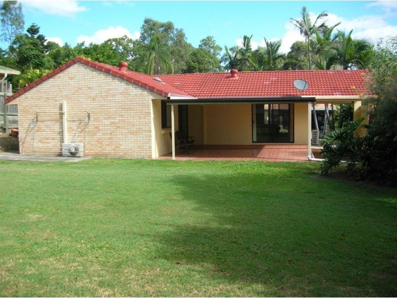 12 Wolvi Place, Helensvale QLD 4212