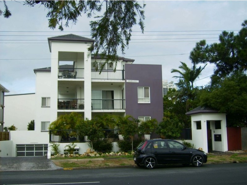 8/97 Muir Street, Labrador QLD 4215