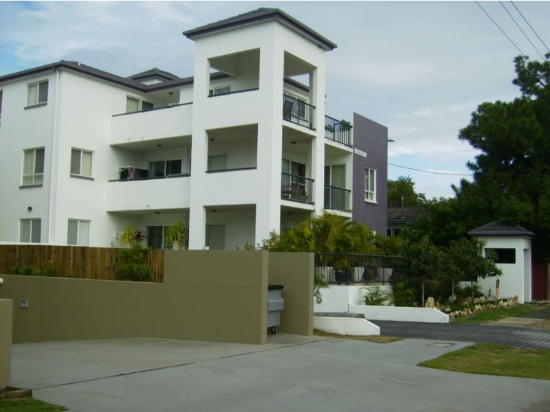 8/97 Muir Street, Labrador QLD 4215