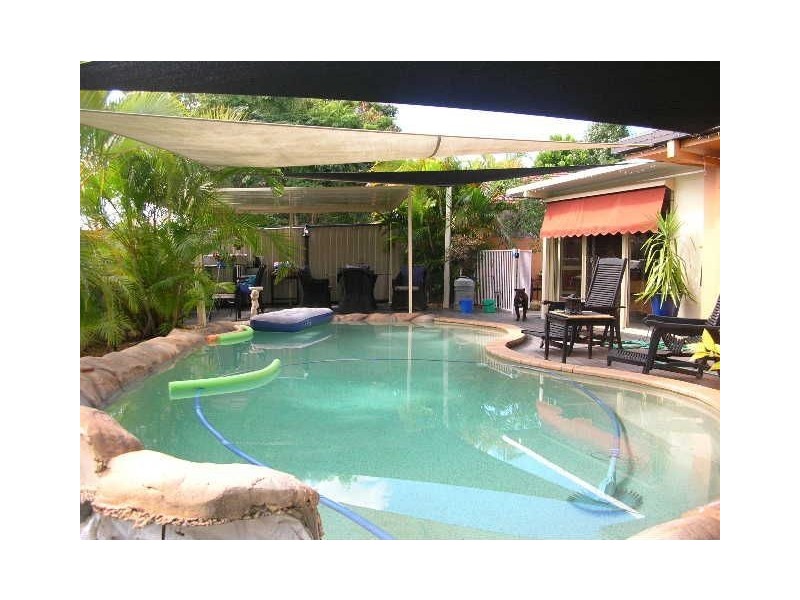 121 Discovery Drive, Helensvale QLD 4212