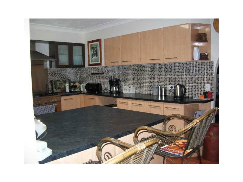 121 Discovery Drive, Helensvale QLD 4212