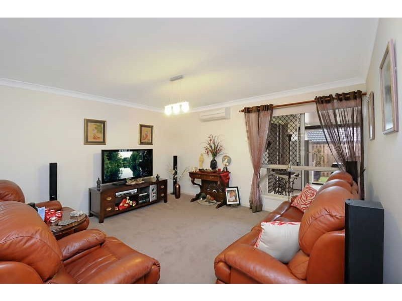 27 Witheren Circuit, Pacific Pines QLD 4211