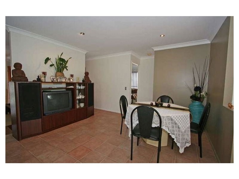 Pacific Pines QLD 4211