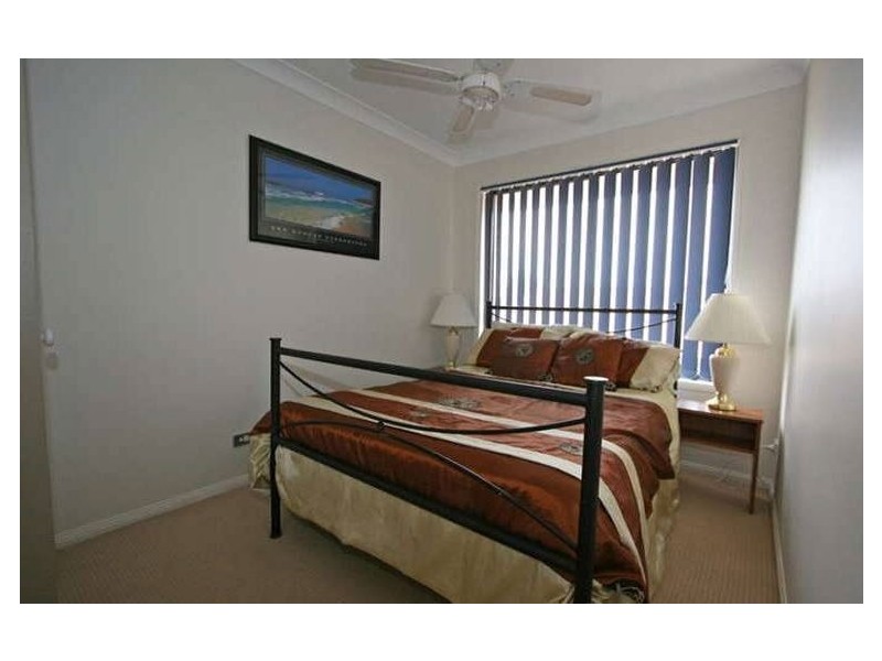 Pacific Pines QLD 4211