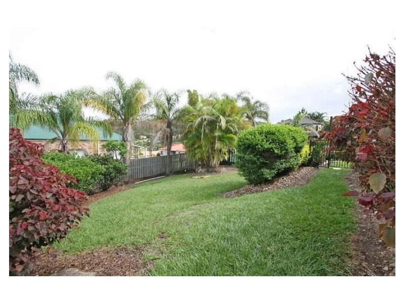 Pacific Pines QLD 4211