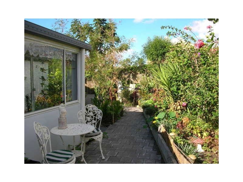 2/2 Hollywood Place, Oxenford QLD 4210