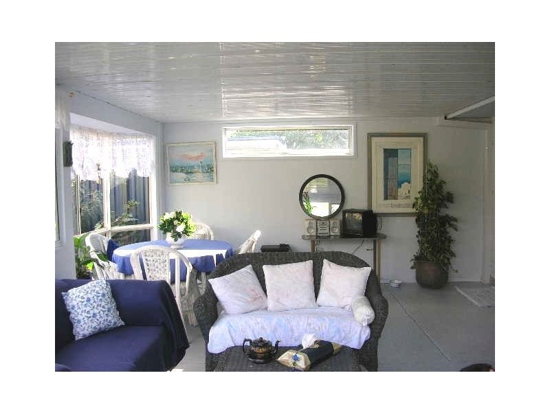 2/2 Hollywood Place, Oxenford QLD 4210