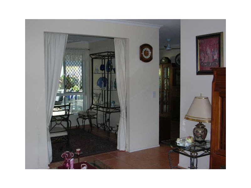 2/2 Hollywood Place, Oxenford QLD 4210