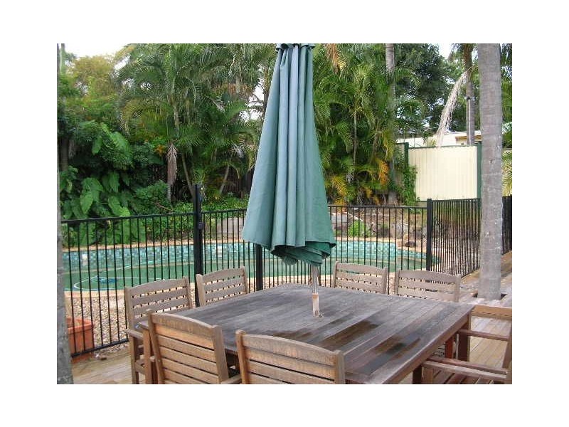 5 Stretton Drive, Helensvale QLD 4212