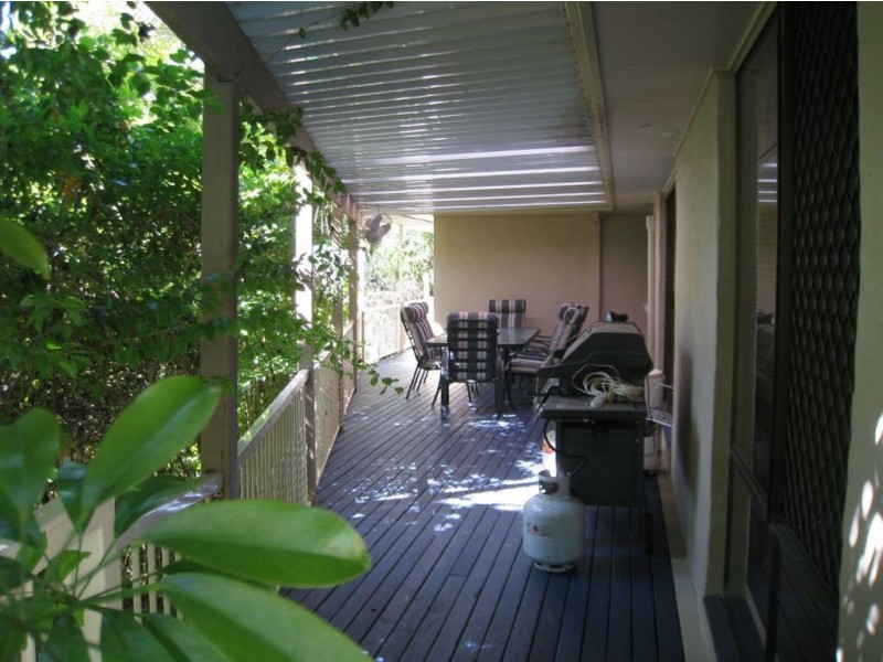 11 Mullewa Crescent, Helensvale QLD 4212