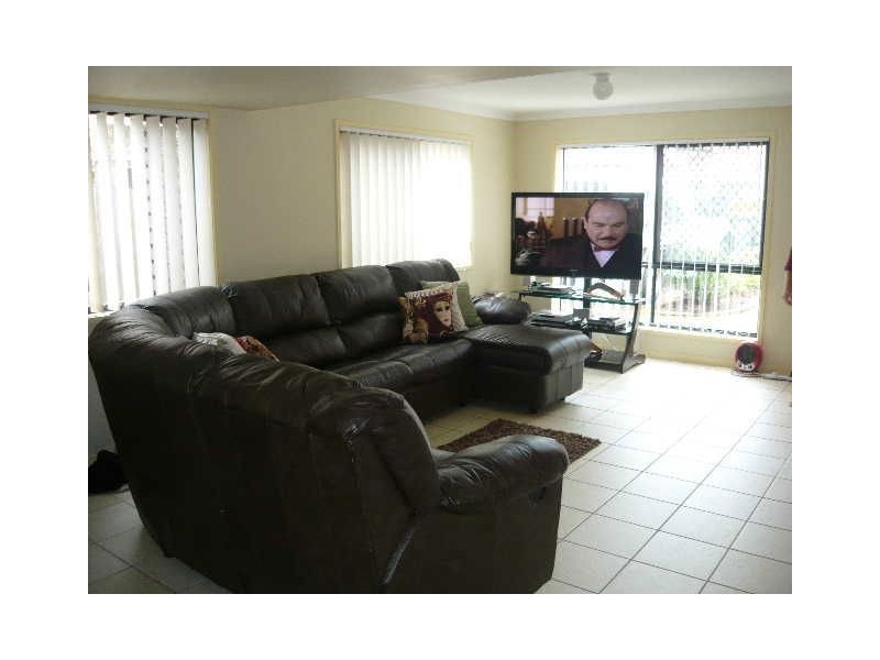 24/141 Pacific Pines Bvd, Pacific Pines QLD 4211