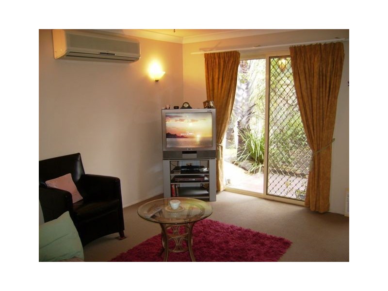 10/15 Adventure Avenue, Oxenford QLD 4210