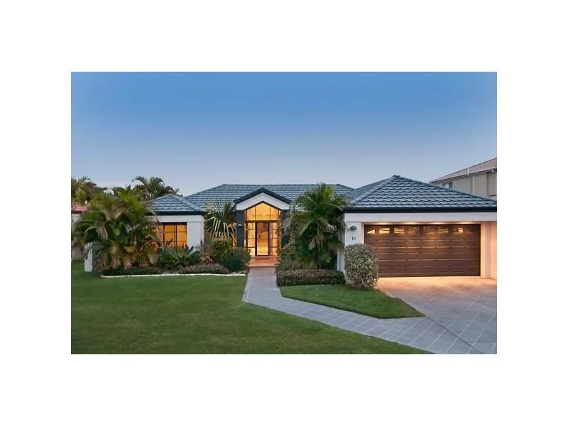 10 Eastbank Terrace, Monterey Keys QLD 4212