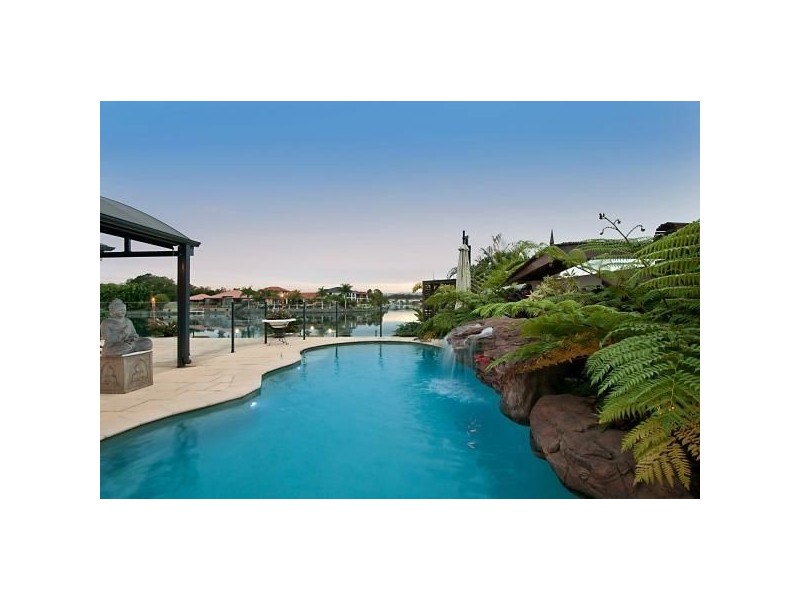 10 Eastbank Terrace, Monterey Keys QLD 4212