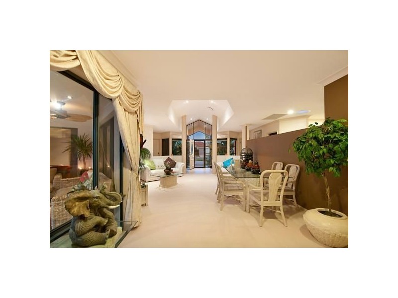 10 Eastbank Terrace, Monterey Keys QLD 4212