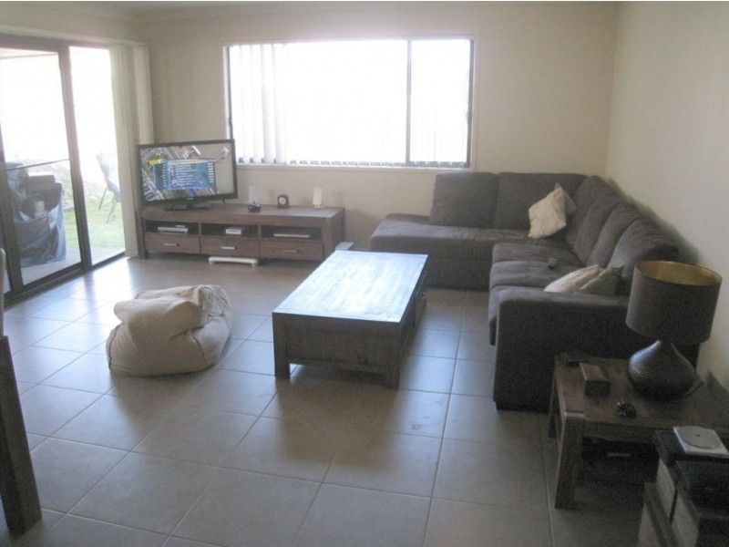 1/1 Brunswick Street, Pacific Pines QLD 4211