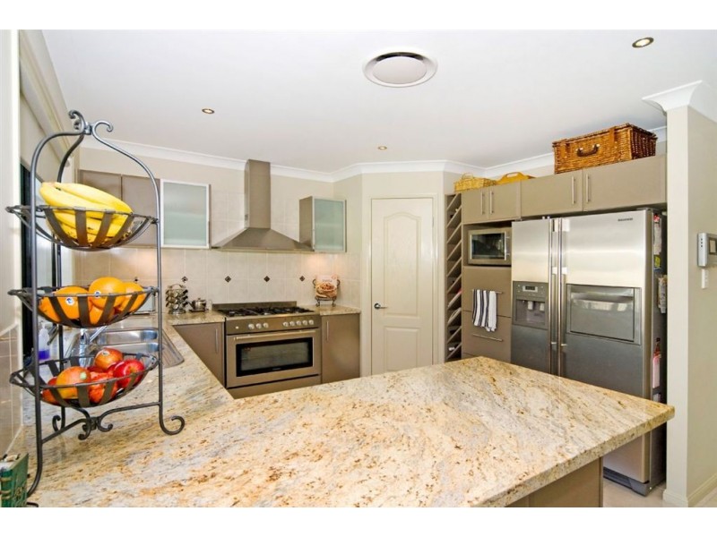 25 River Links Bvd East, Helensvale QLD 4212