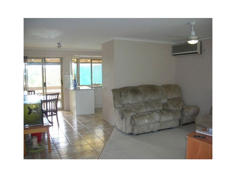 69 Universal Street, Oxenford QLD 4210