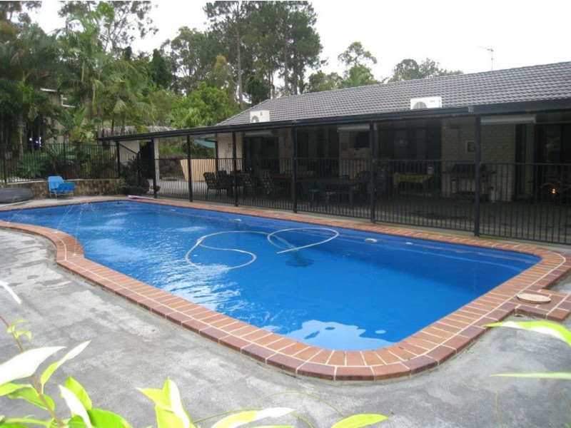 Pacific Pines QLD 4211