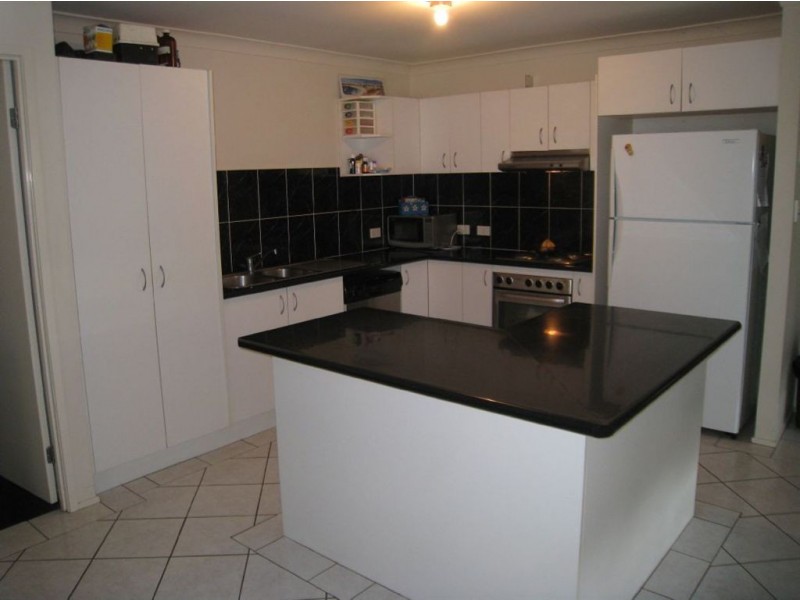 Pacific Pines QLD 4211