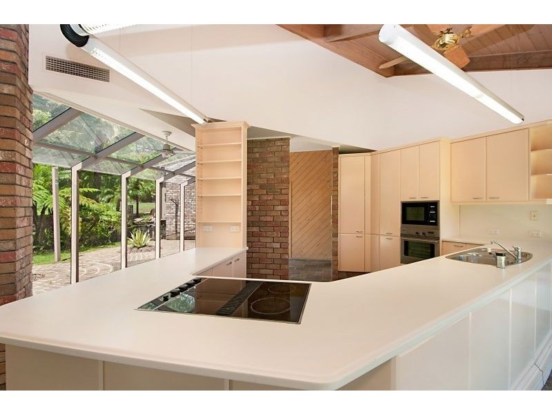 20 Condamine Crescent, Helensvale QLD 4212