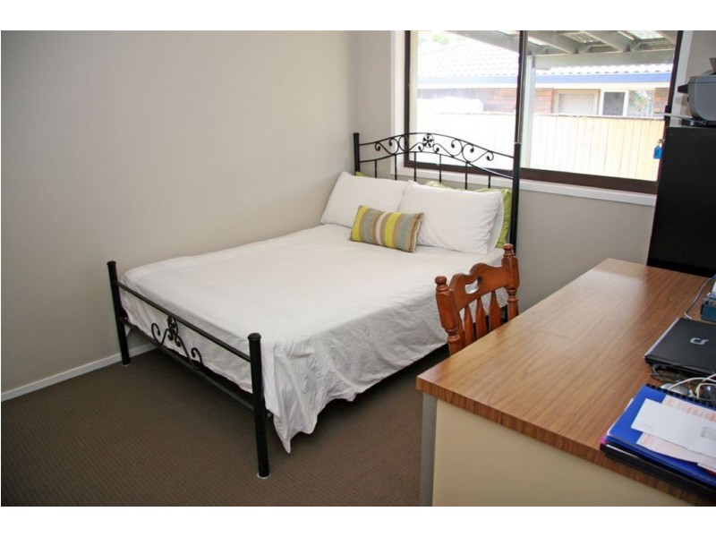 2 Riana Court, Helensvale QLD 4212