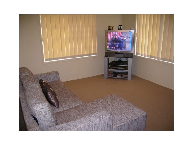 12 Lomandra Crt, Oxenford QLD 4210