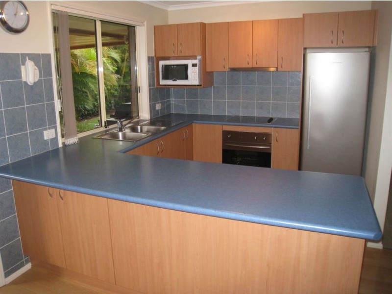 38 Broadway Drive, Oxenford QLD 4210