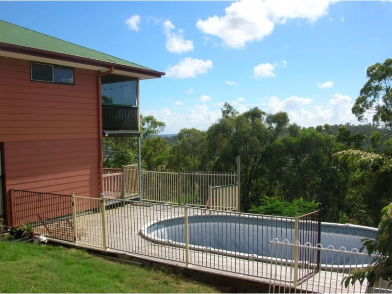 37 Crestridge Crescent, Oxenford QLD 4210