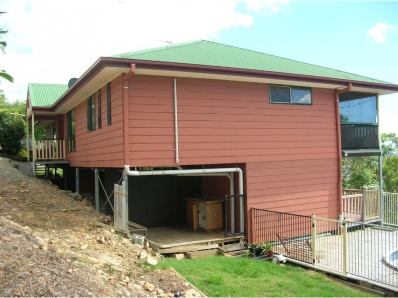 37 Crestridge Crescent, Oxenford QLD 4210