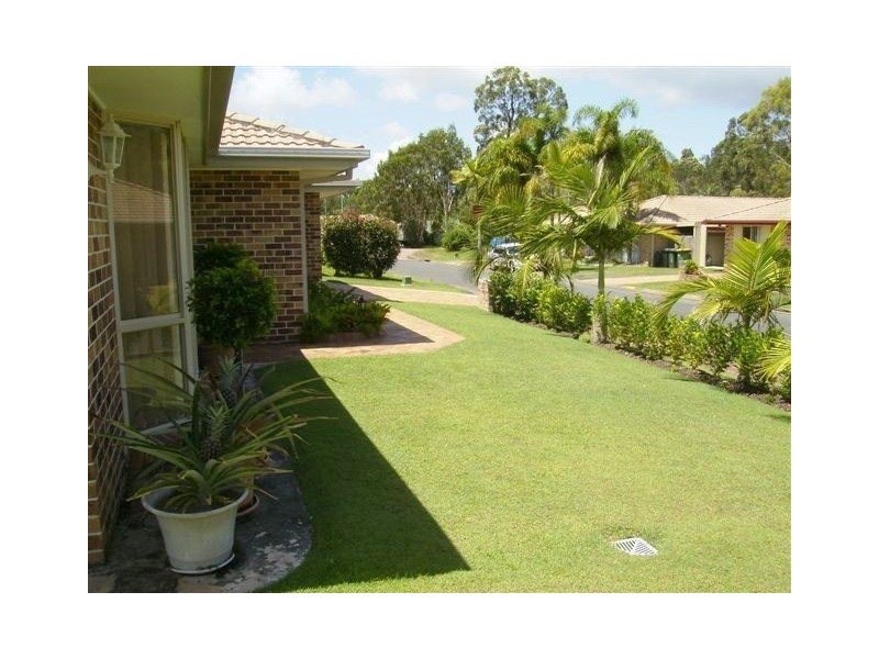 4 Fairhaven Court, Helensvale QLD 4212