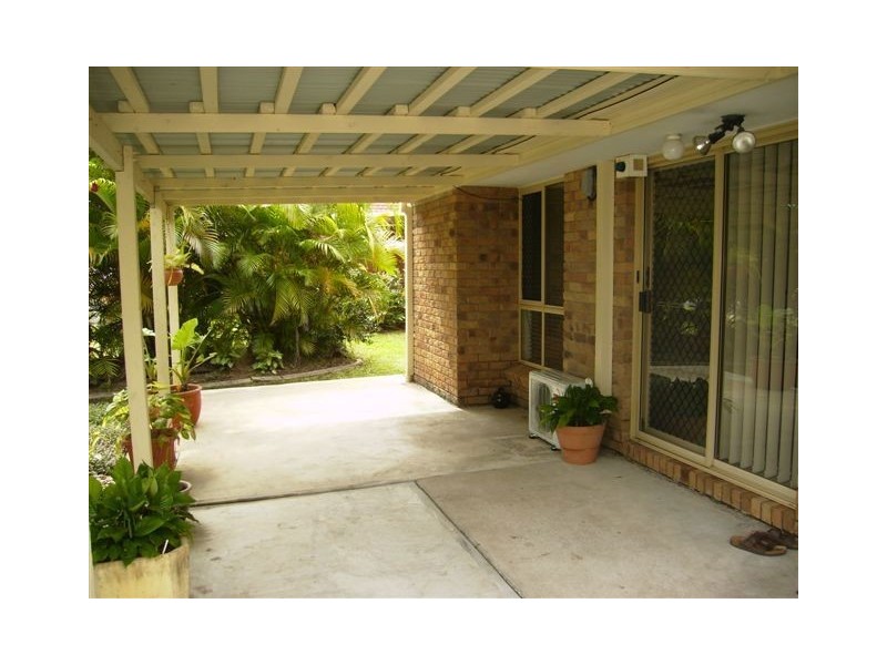 2/14 Illusion Court, Oxenford QLD 4210